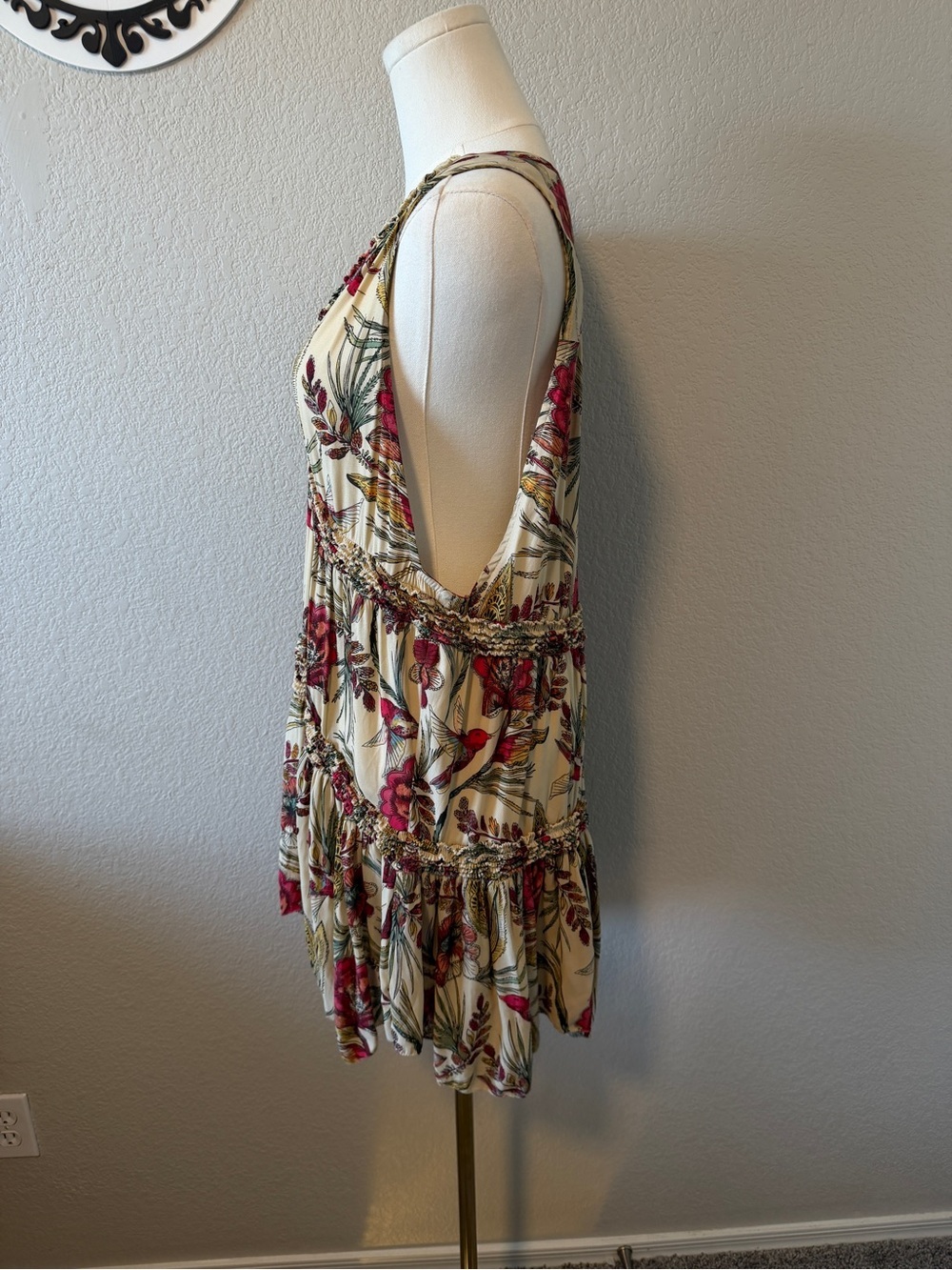 Free People Cream Floral V-Neck Peplum Camisole with Pink Accents - Picture 4 of 5
